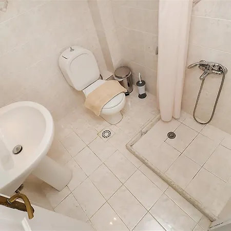 Victoria House 3 Bedrooms 12 Guests * Pefkochori