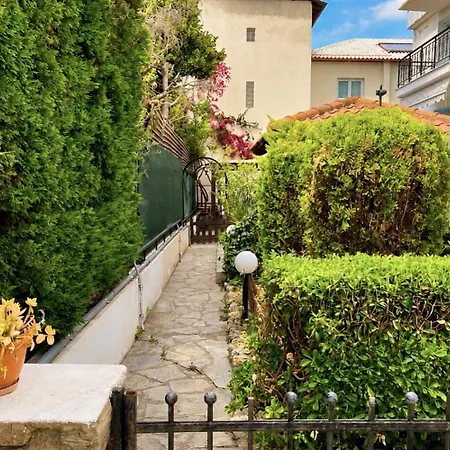 Victoria House 3 Bedrooms 12 Guests * Pefkochori