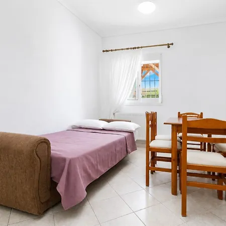 Ferienhaus Victoria House 3 Bedrooms 12 Guests