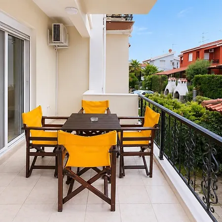 Ferienhaus Victoria House 3 Bedrooms 12 Guests Pefkochori