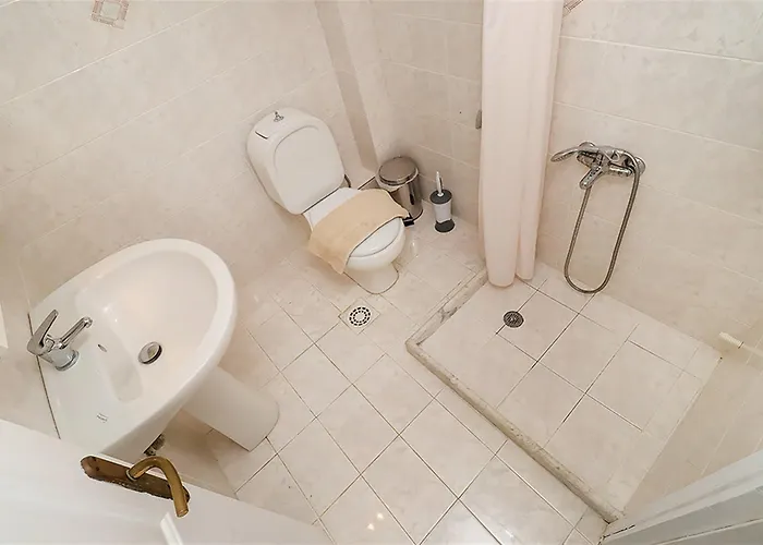 Victoria House 3 Bedrooms 12 Guests * 佩科霍里