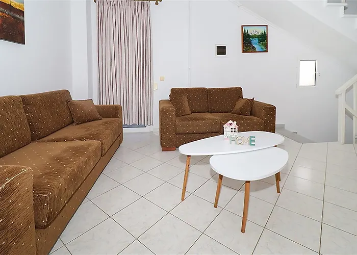 Victoria House 3 Bedrooms 12 Guests 度假居